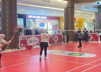 Badminton with Bestie Ajang Olahraga, Persahabatan dan Gaya Hidup Perempuan Muda Gresik