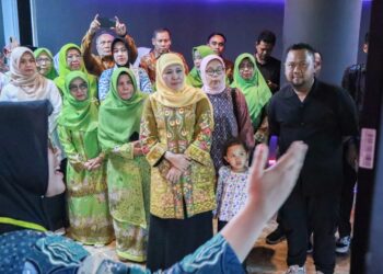 Bupati Gresik dan Gubernur Jatim Kunjungi Wisata Edukasi Gresik Universal Science