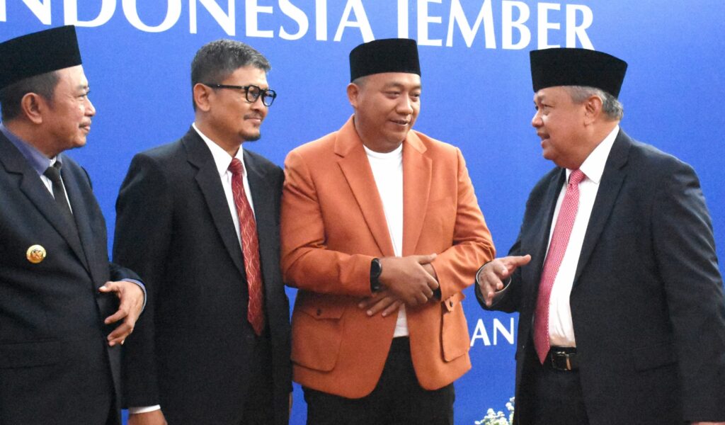 Bupati Situbondo Hadiri Pengukuhan Kepala Bank Indonesia Jember