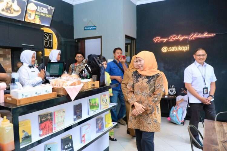 Gubernur Khofifah Terkesima, Murid SMKN 1 Buduran Sudah Setara Profesional