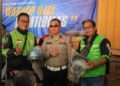 Driver Ojol Gresik Ngopi Bareng Polisi,  Diajari Rahasia Keselamatan di Jalan Raya