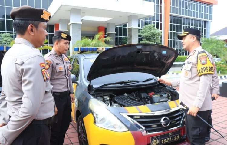 Pastikan Siap Tugas di Lapangan, Kapolres Gresik Cek Kendaraan Dinas