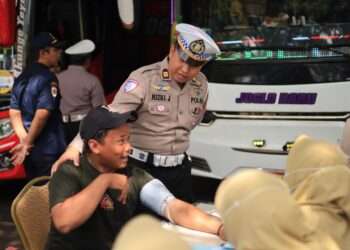 Tekan Potensi Kecelakaan, Satlantas Polres Gresik Gelar Rampcheck Angkutan Umum