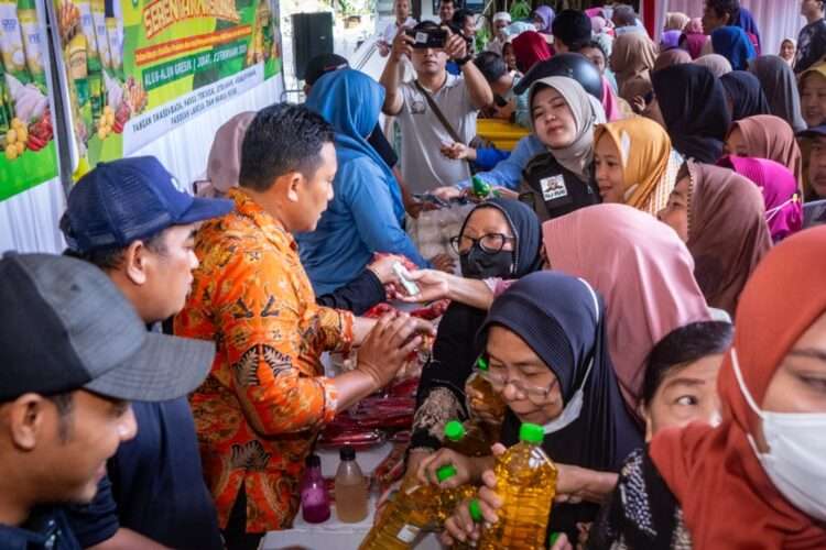 Jelang Ramadan, Pemkab Gresik Gelar Pangan Murah dan Stok Dijamin Aman