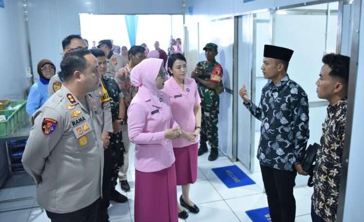 Groundbreaking SPPG Polri, Presiden Prabowo Dorong Generasi Sehat di Gresik