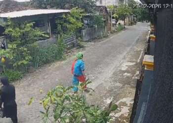 Di Balik Kostum Dua Badut, Motor Raib di Lamongan Siang Bolong
