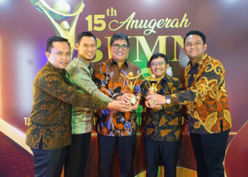 Dirut Petrokimia Gresik Raih Best CEO Visionary Leadership di Anugerah BUMN 2026