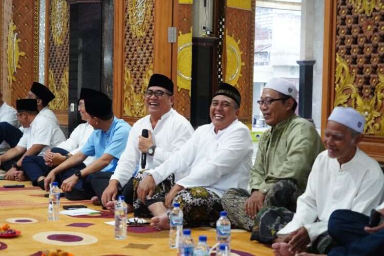 Petrokimia Gresik Hadir di Tengah Masyarakat Lewat Safari Ramadan 1447H