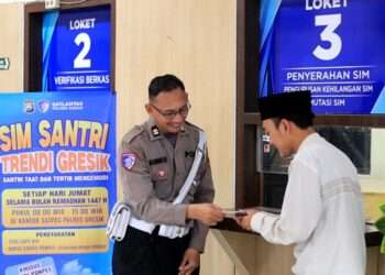 Polres Gresik Hadirkan Layanan SIM A dan C Khusus Santri Selama Ramadan