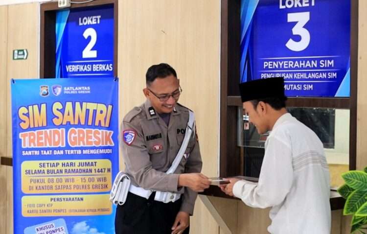 Polres Gresik Hadirkan Layanan SIM A dan C Khusus Santri Selama Ramadan