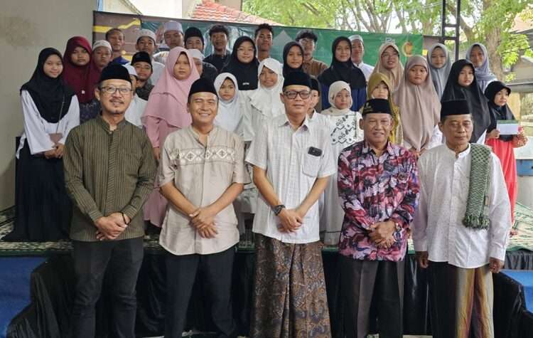 Ramadan Penuh Berkah, Bupati Gresik-PWI dan Baznas Tebar Kepedulian untuk 43 Anak Yatim
