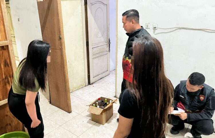 Polres Gresik Razia Warung Miras di Bulan Ramadan, Puluhan Miras Diamankan