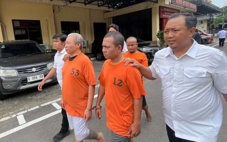 Jual Mobil Pajero Hasil Penarikan Paksa, Trio Debt Collector Ditangkap Polisi Mojokerto