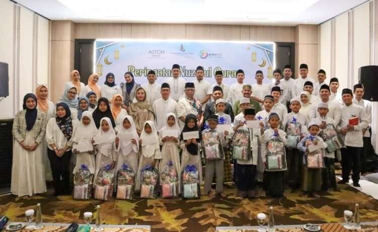 Berbagi di Bulan Suci, Gressmall dan Aston Gresik Gelar Tasyakuran Nuzulul Quran