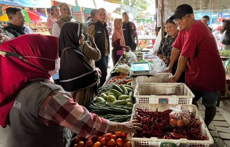 Harga Bahan Pokok di Mojokerto Jelang Lebaran: Cabai Rawit Turun, Migor Premium Naik