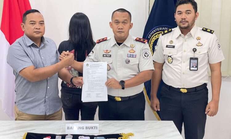 Sembunyikan Sabu di Saku Celana, Upaya Penyelundupan di Lapas Tulungagung Digagalkan