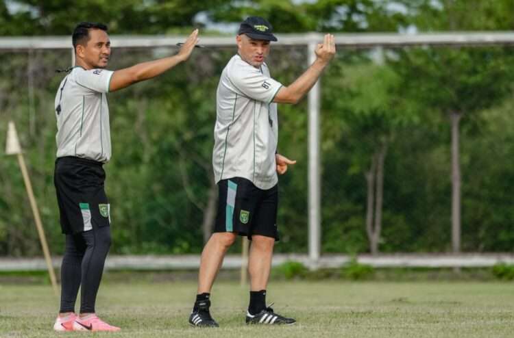 Alarm Cedera di Persebaya: Tavares Putar Otak Jelang Duel Krusial Lawan Persita