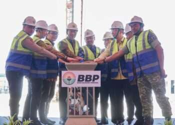 Groundbreaking Nitrate Complex, Sinyal Kuat Gresik Jadi Primadona Investasi