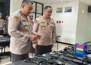 Polres Gresik Evaluasi Urgensi Kepemilikan Izin Pinjam Pakai Senpi Anggota