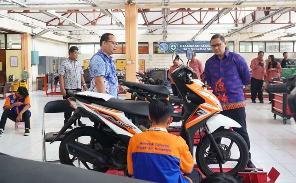 Dindik Jatim Benahi Pendidikan Vokasi, UPT PTKK Fokus Penguatan Praktik Industri