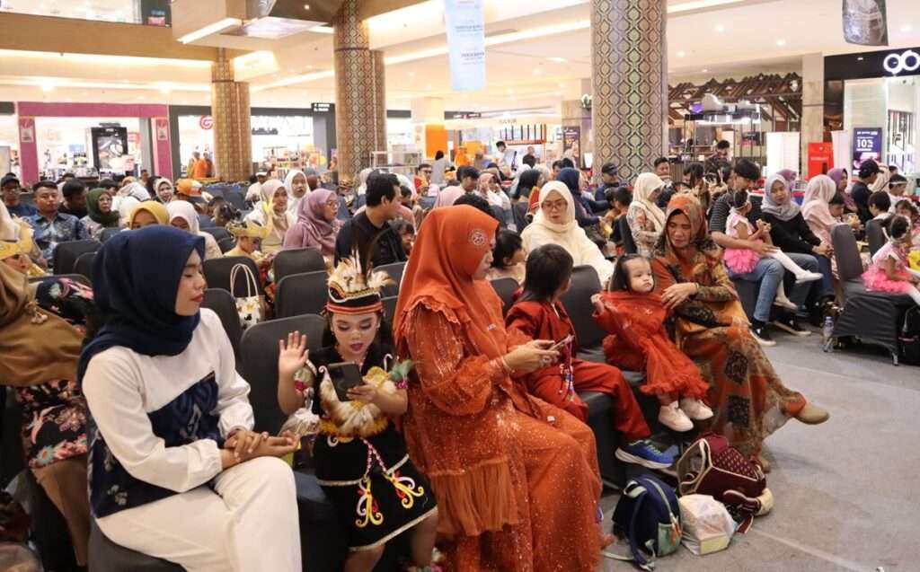 Gressmall Hadirkan Event Kreatif dan Gebyar UMKM, Warga Gresik Antusias