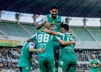 Persebaya Beringas di Babak Kedua, Tekuk PSBS Biak 4-0 di Surabaya