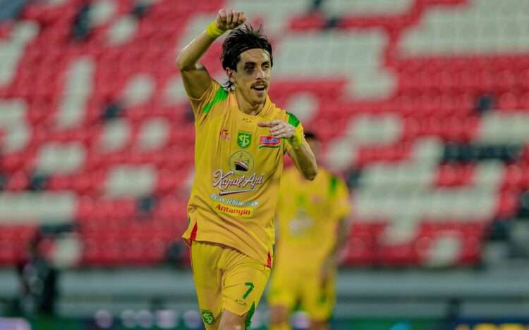 Rivera Menggila! Tembus 10 Gol, Jadi Motor Kemenangan Bajol Ijo